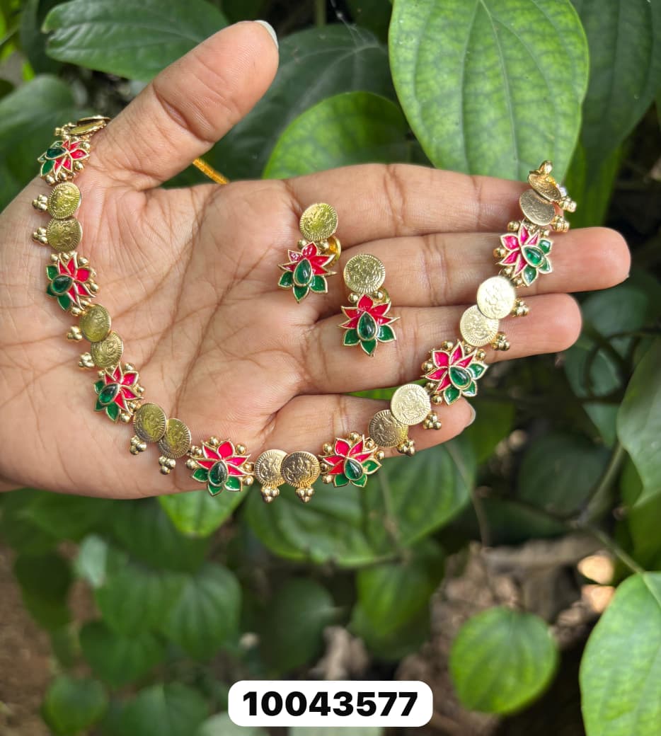 Lotus Necklace
